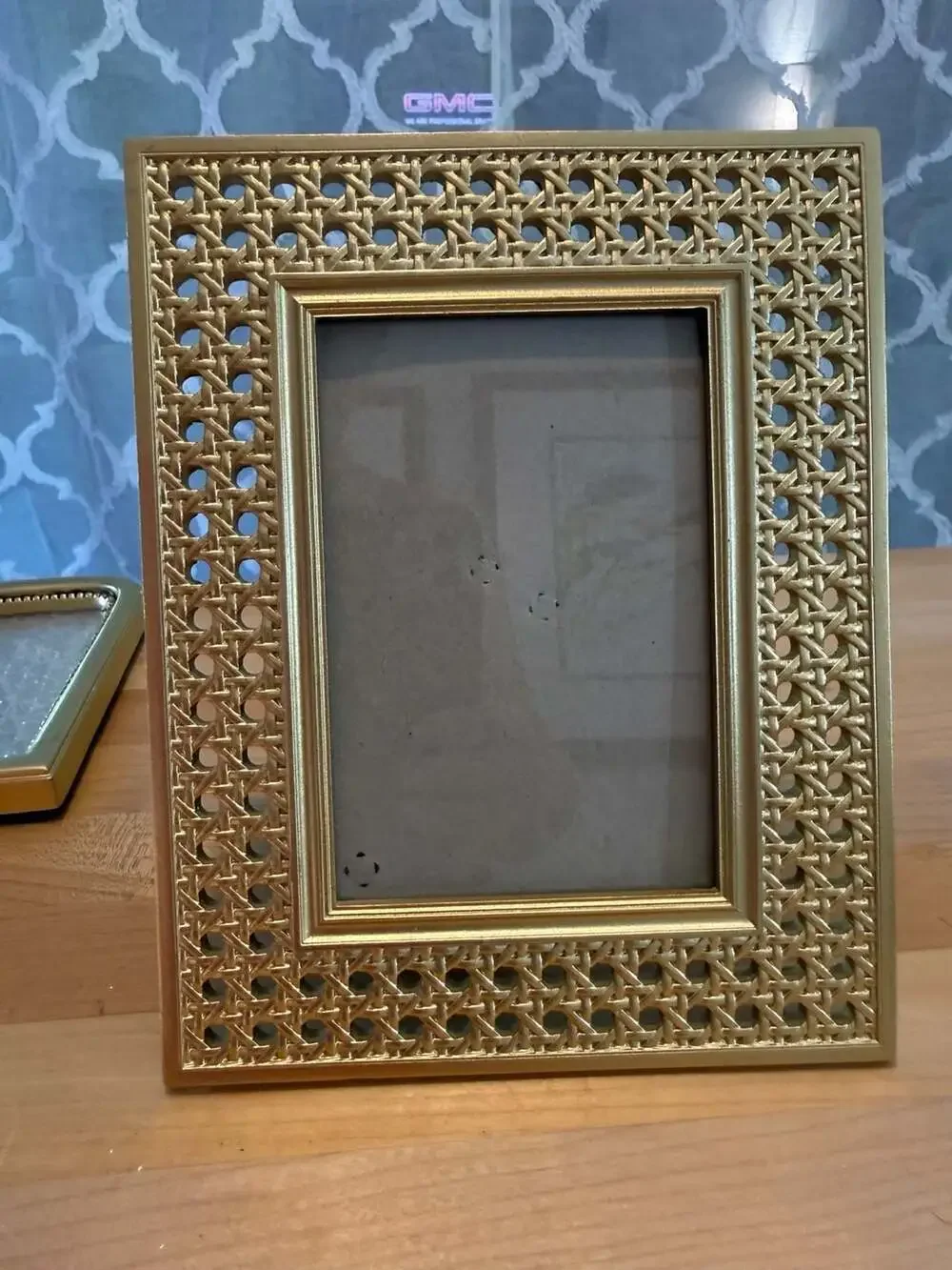 Nicole Miller Home Gold Finish Frame Set